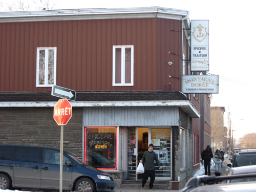 La Montagne Dorée, Québec